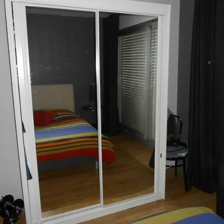 Spacious And Very Bright Lejlighed Caen
